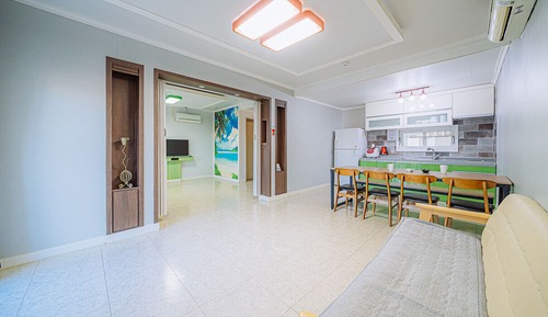 Double Room (Room 202)