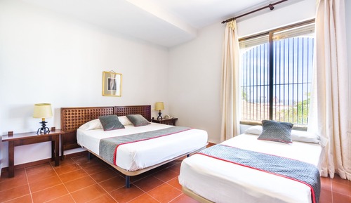 Superior Triple Room