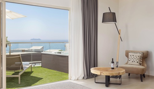 Athina Suite Sea View with Outdoor Whirlpool