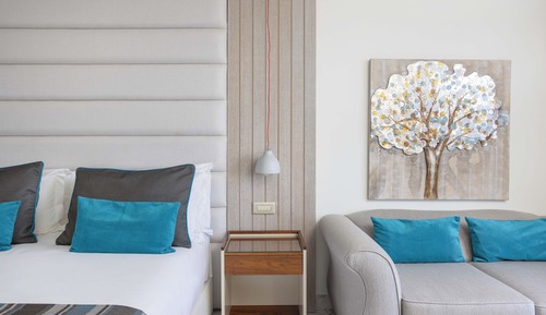 Artemis Suite Sea View with Outdoor Whirlpool