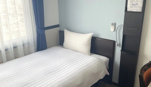 Economy Single Room, Smoking (electronic cigarette only)