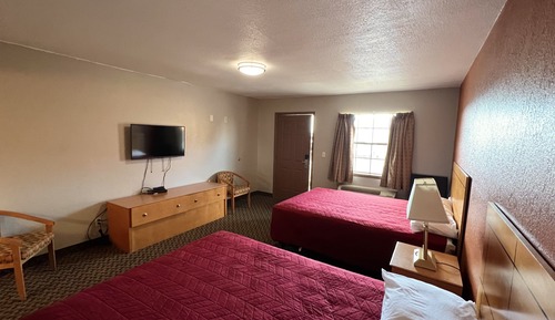 Basic Double Room, 2 Queen Beds