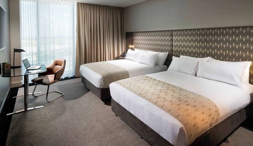 Deluxe Double Room, 2 Double Beds, Club Lounge Access (Executive)