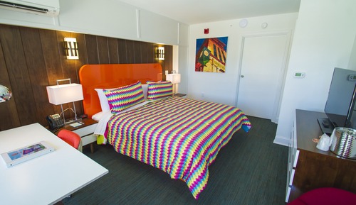 Economy Room, 1 King Bed