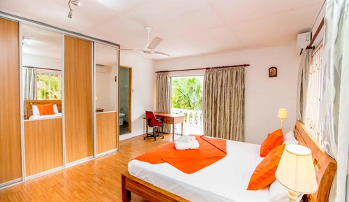 Deluxe Double Room, 1 King Bed, Sea View, Mountainside