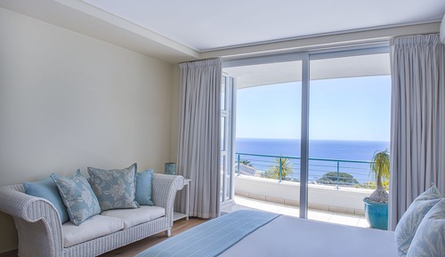 Luxury Apartment, 2 Bedrooms, Sea View, Mountainside
