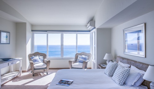 Exclusive Penthouse, 3 Bedrooms, Sea View, Mountainside