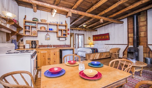 Traditional Cabin, 1 Queen Bed with Sofa bed (Aldous Huxley)