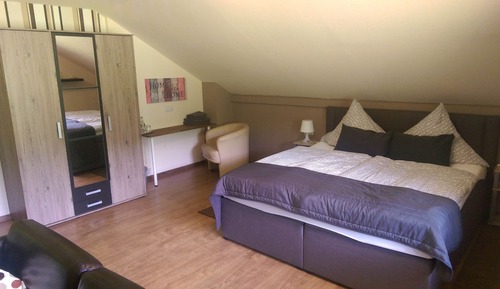 Junior Suite, Hill View