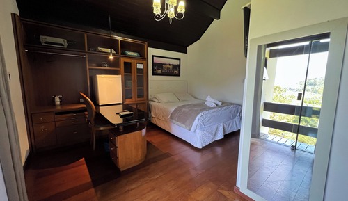 Double Room, 1 Double Bed, Private Bathroom, Hill View