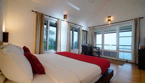 Villa, Mountain View
