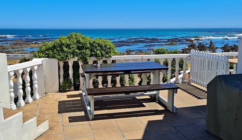 Family Apartment, 2 Bedrooms, Ocean View