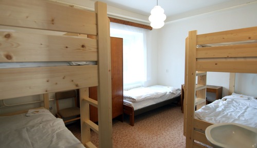 Economy Room
