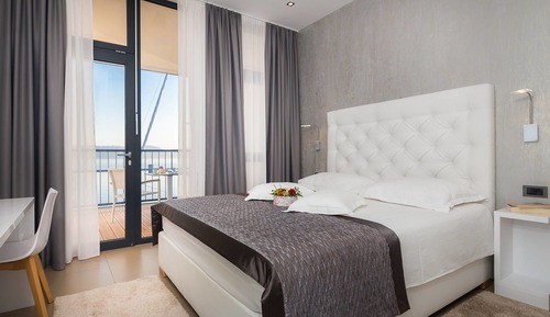 Double Room, Balcony, Sea View