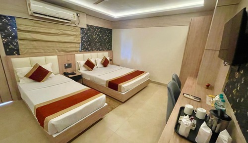 Deluxe Triple Room