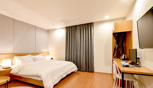 Premium Double Room (Styler)