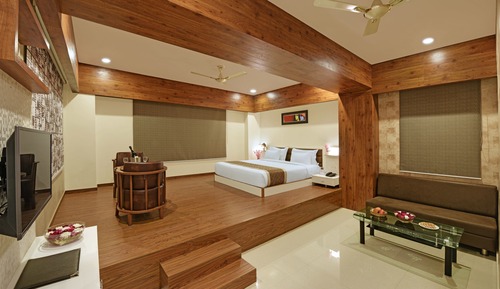 Royal Suite Room with Two way Airport Transfer