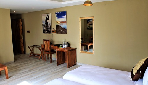 Premium Room - Mountain View