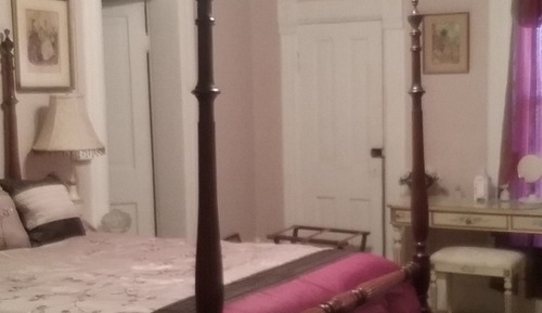 Elizabeths room, Balcony with a sunset view