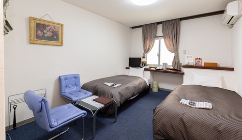 Twin Room, Non Smoking, Private Bathroom