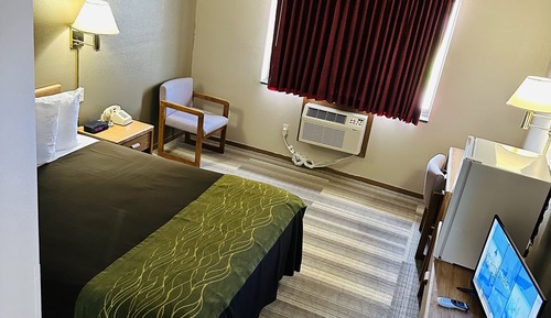 Traditional Room, 1 Queen Bed