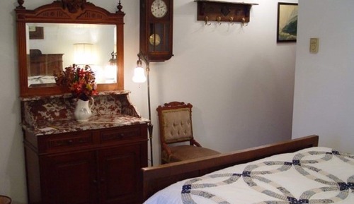Blueberry Room