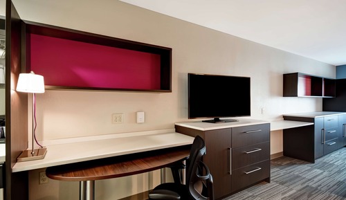 Studio Suite, 1 King Bed, Non Smoking
