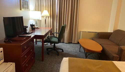 Standard Room, 1 Queen Bed, Accessible