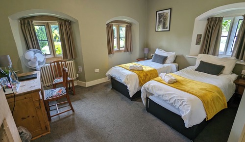 Double or Twin Room, Non Smoking, Garden View