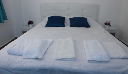 Economy Room, 1 Double Bed, Non Smoking, Pool View