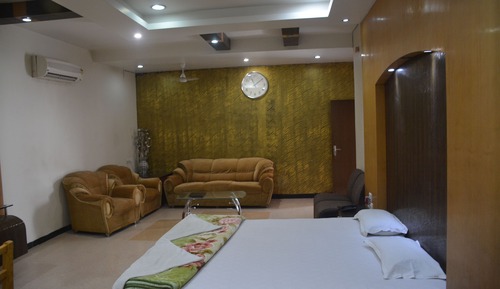 Suite