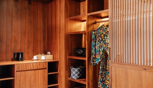 Junior Suite, 1 King Bed