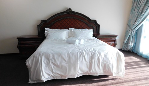 Executive Suite, 1 King Bed