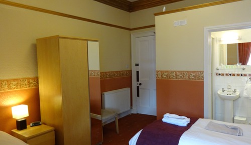 Twin Room, Ensuite (Room3)