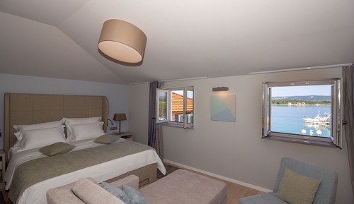 Deluxe Double or Twin Room, 1 King Bed, Sea View