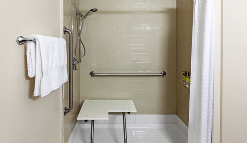 Studio Suite, 1 King Bed, Accessible (Communications, Roll-In Shower)