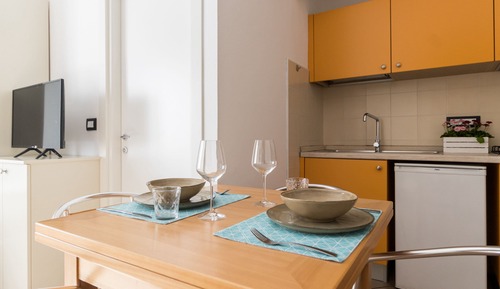 Executive Studio, Multiple Beds, Partial Sea View