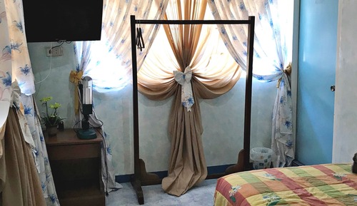 Executive Room 4