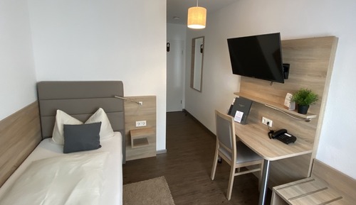 Standard Single Room