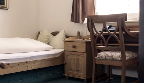 Economy Single Room