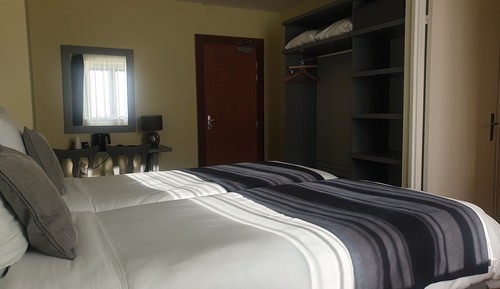 Comfort Twin Room
