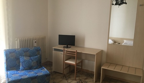 Apartment, Kitchenette