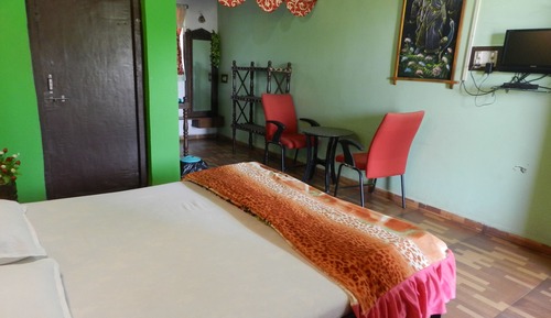 Basic Double Room, 1 Double Bed, Smoking, Ground Floor