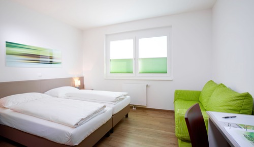 Triple Room, Multiple Beds