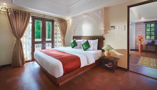 Terrace Suite, 1 King Bed, Corner