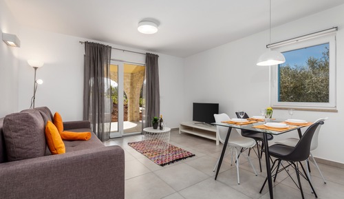 Standard Apartment, Terrace (Magnolia)