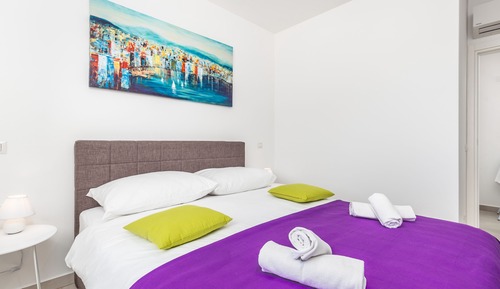 Apartment, 1 Queen Bed with Sofa bed, Balcony (Salvia)