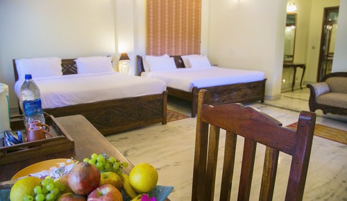  Premier Rooms