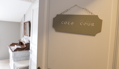 Classic Double Room, Ensuite (Côté Cour)