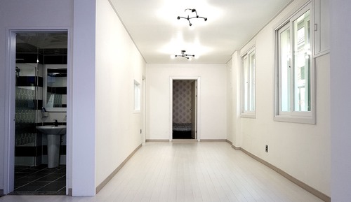 Room, 2 Bedrooms, Balcony (Tulip)